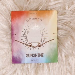 Altar’d State Gold sunshine necklace